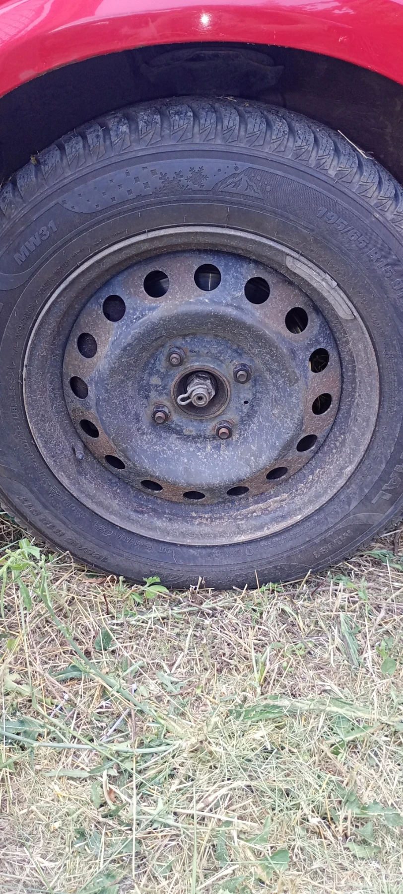 Nissan Almera, снимка 4 - Автомобили и джипове - 54991366