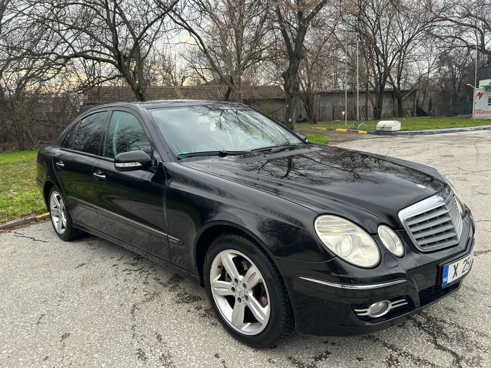 Mercedes-Benz E 280 3.0