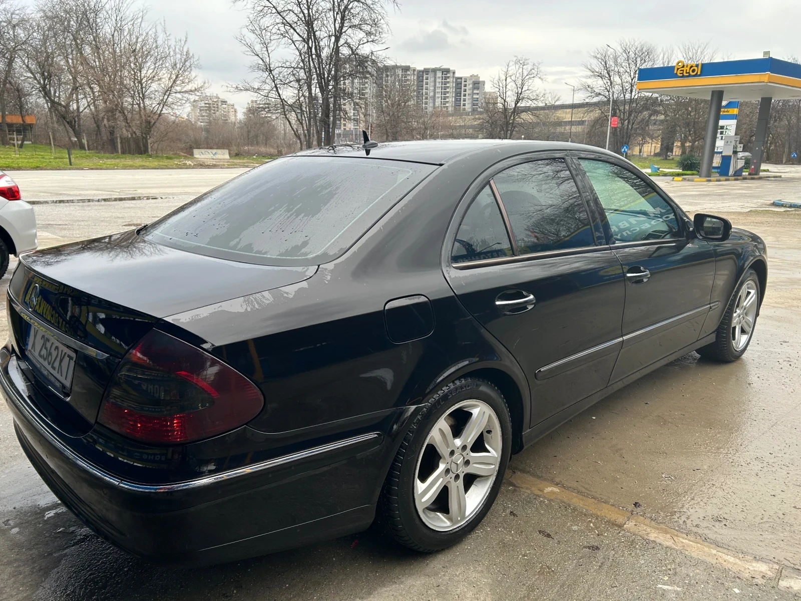 Mercedes-Benz E 280 3.0, снимка 8 - Автомобили и джипове - 55079703
