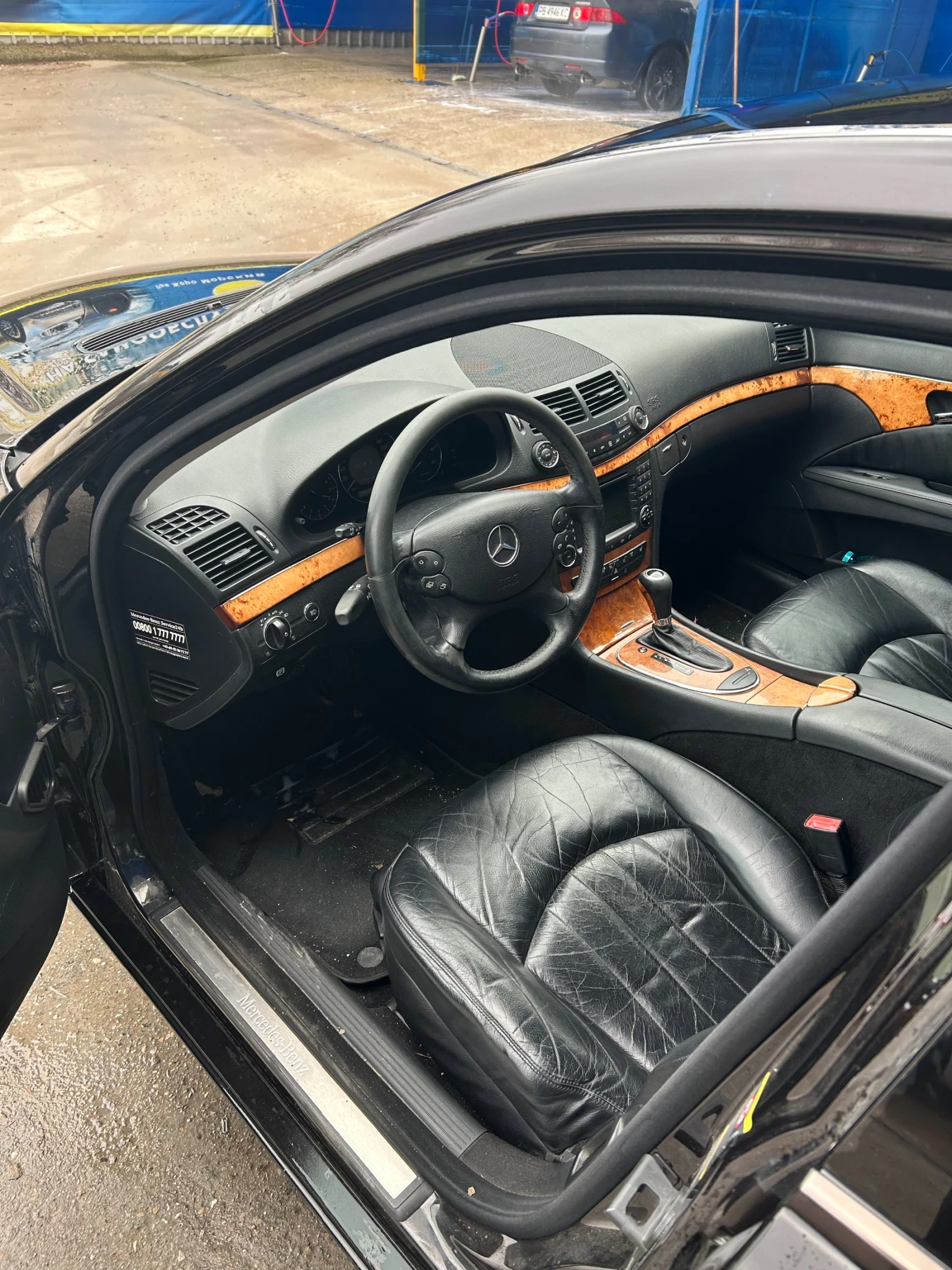 Mercedes-Benz E 280 3.0, снимка 13 - Автомобили и джипове - 55079703