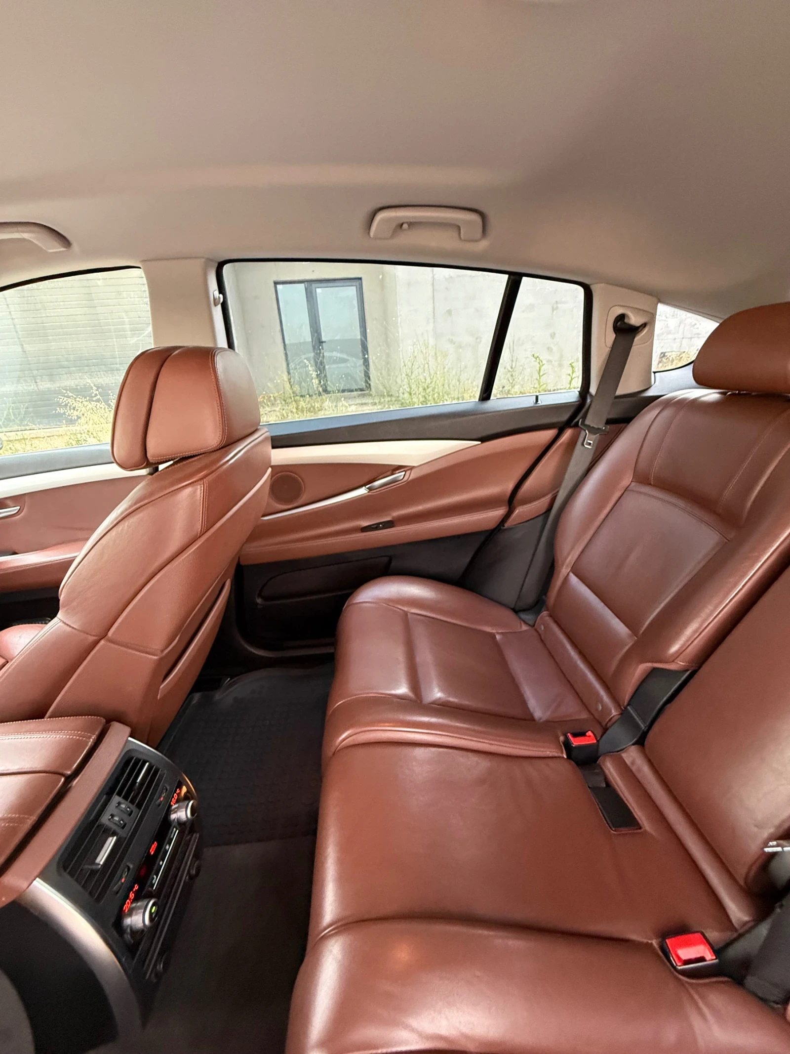BMW 5 Gran Turismo, снимка 13 - Автомобили и джипове - 55344603