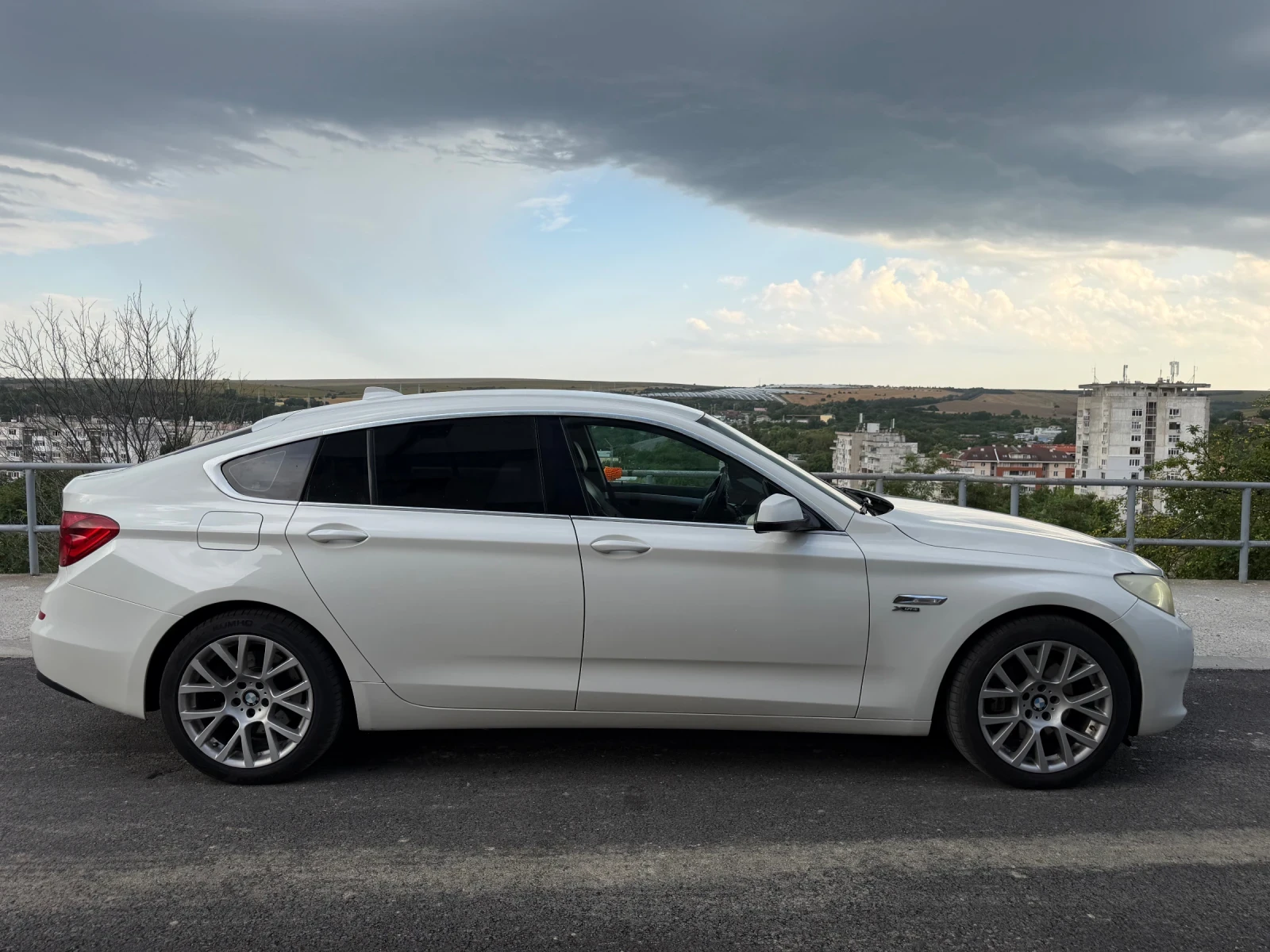 BMW 5 Gran Turismo, снимка 2 - Автомобили и джипове - 55344603