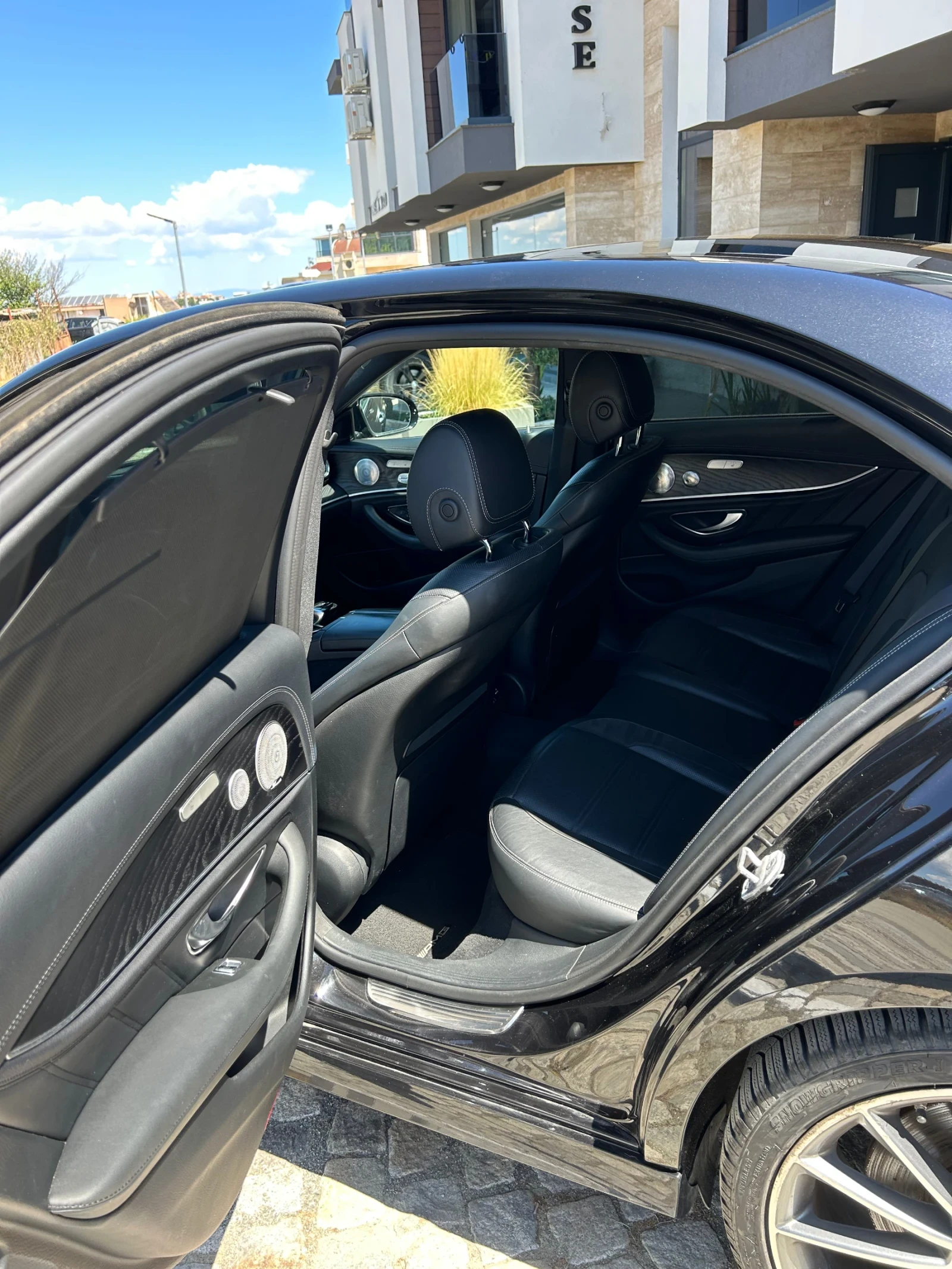 Mercedes-Benz E 43 AMG Лизинг, снимка 14 - Автомобили и джипове - 55420610