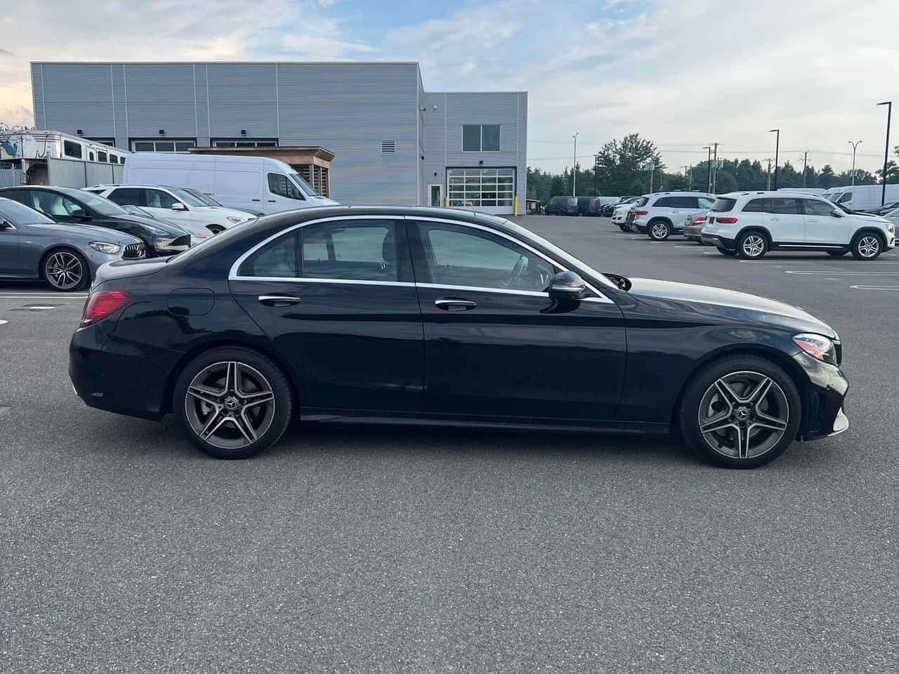 Mercedes-Benz C 300 * Един собственик * Без инциденти * CARFAX * , снимка 4 - Автомобили и джипове - 55483360