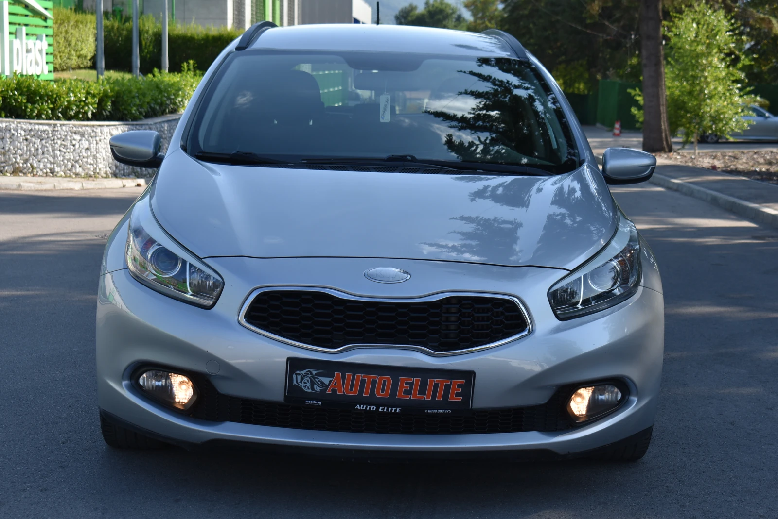 Kia Ceed 1.6GRDI/110kc-ITALY-ОТЛИЧНА!!!, снимка 8 - Автомобили и джипове - 55645446