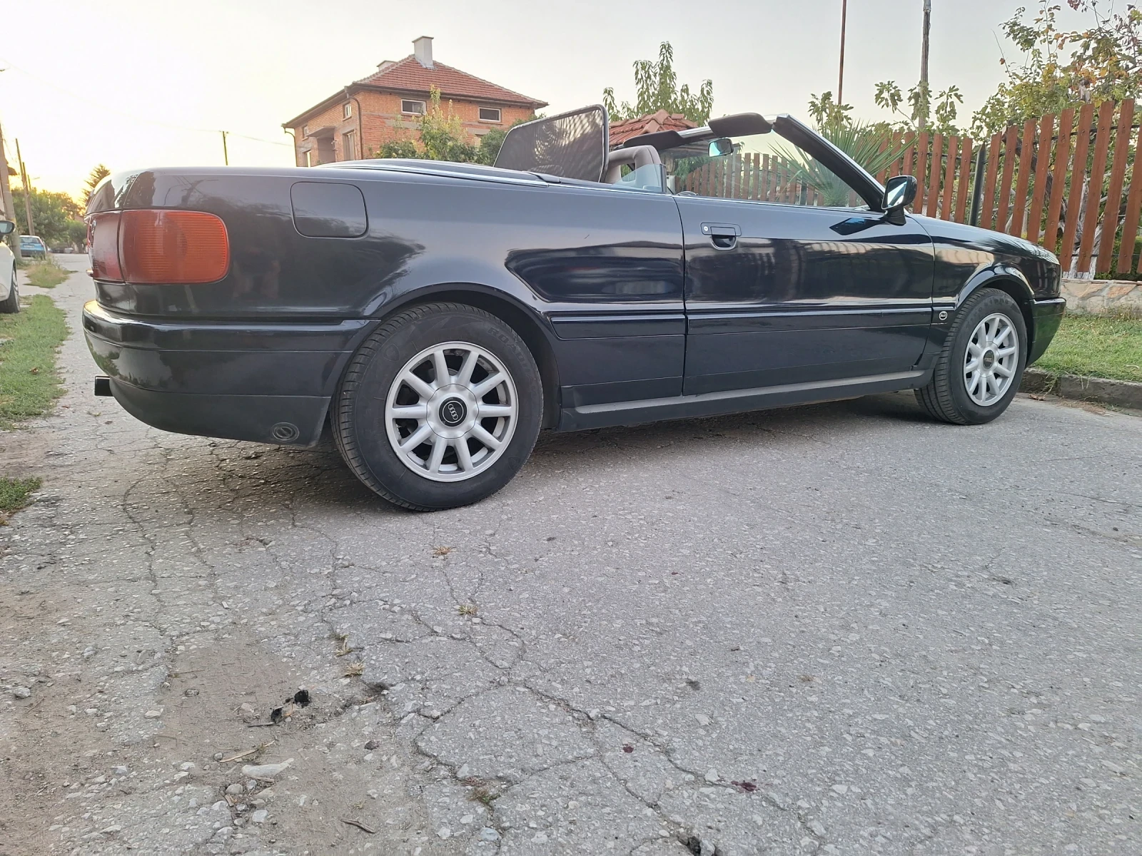 Audi 80