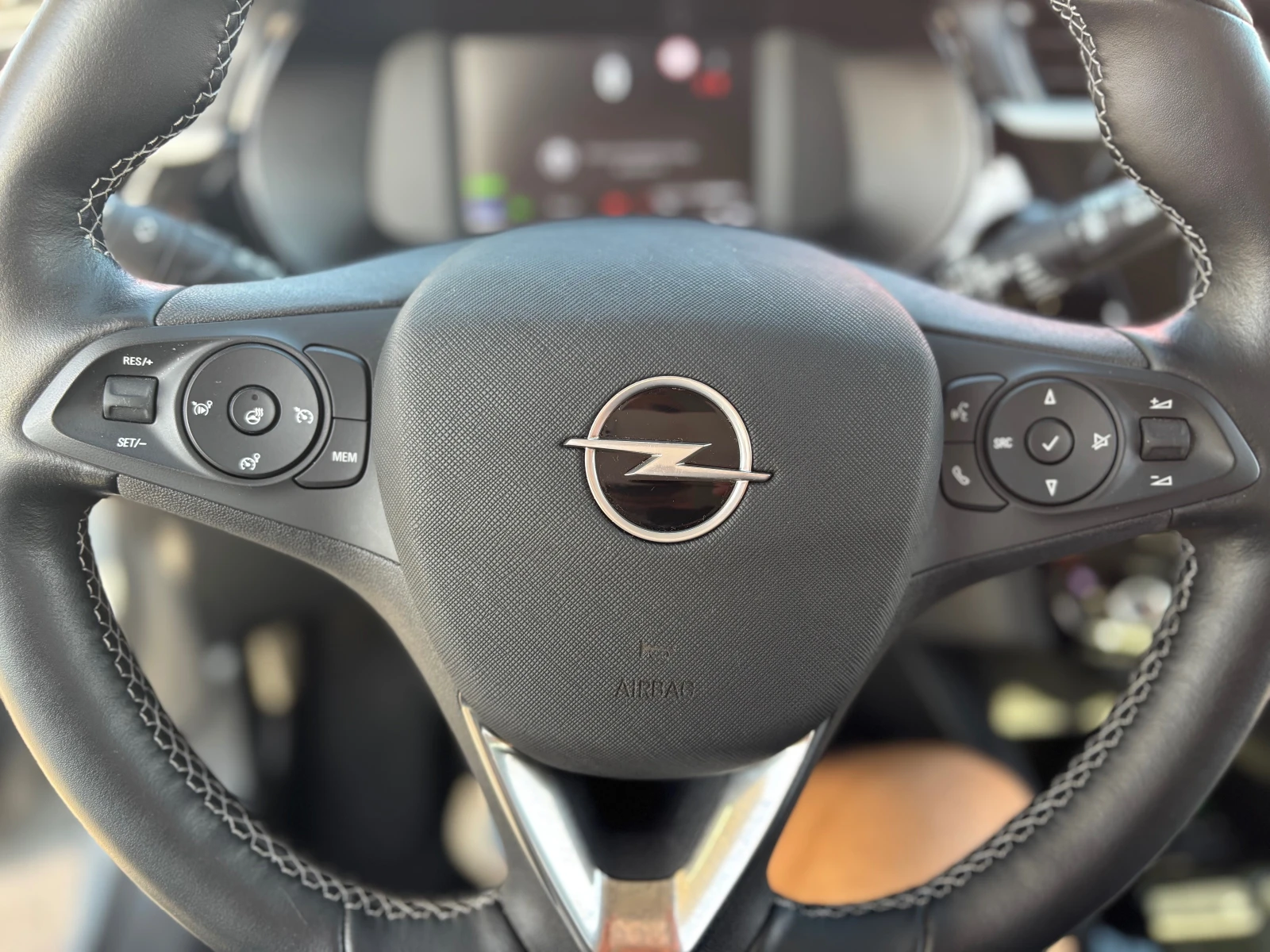 Opel Corsa e-Corsa , снимка 14 - Автомобили и джипове - 55884177