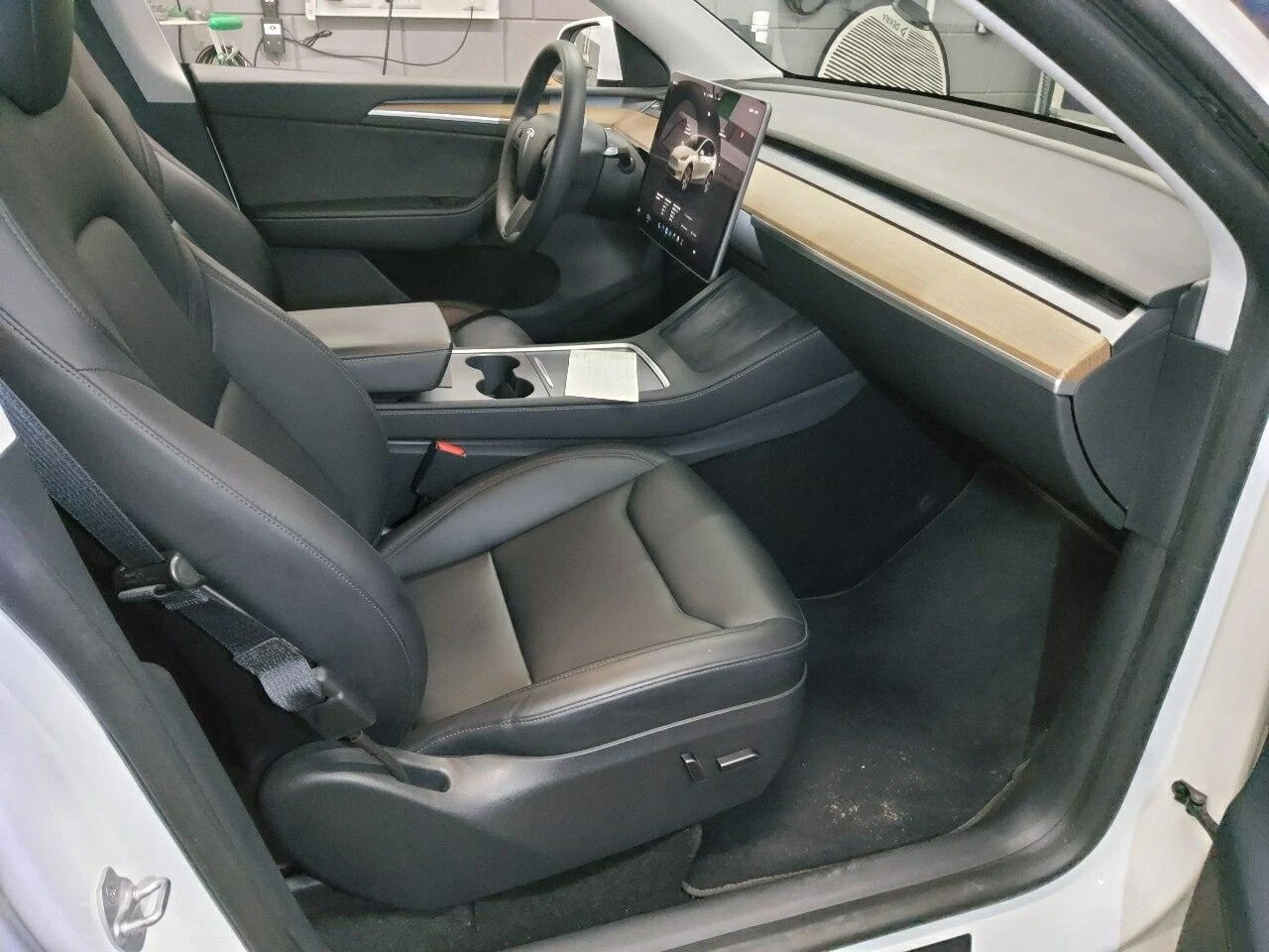 Tesla Model Y Long Range Dual Motor Leathere LED navi 95% SoH | Mobile.bg � ����������� 3