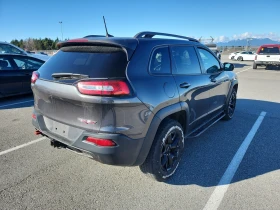 Jeep Cherokee TRAILHAWK * CARFAX* , снимка 3 - Автомобили и джипове - 53670247