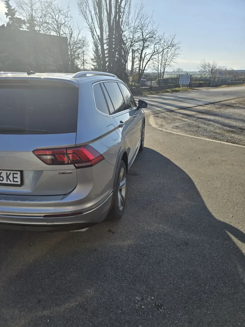 VW Tiguan Allspace 2.0 TSI R-line Premium ALL SPACE, снимка 5 - Автомобили и джипове - 48489354