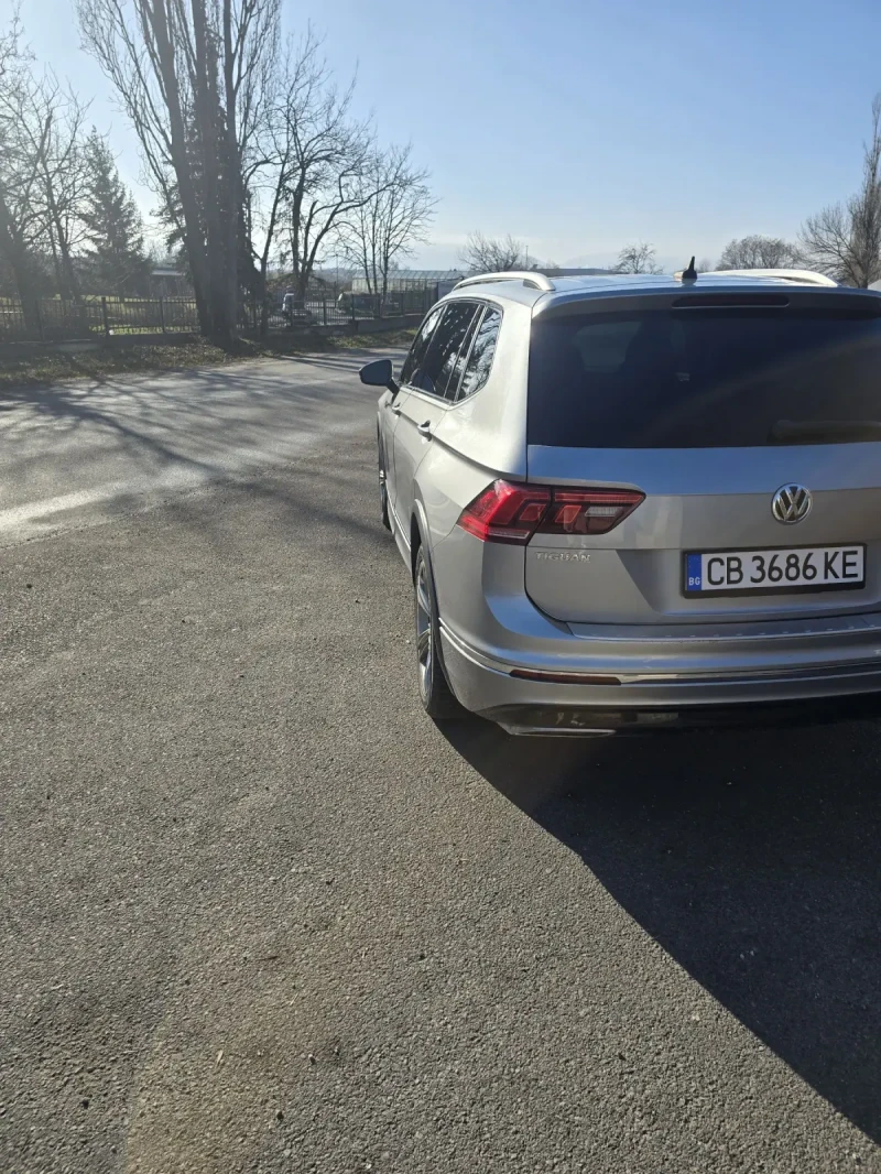 VW Tiguan Allspace 2.0 TSI R-line Premium ALL SPACE, снимка 6 - Автомобили и джипове - 48489354