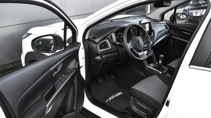 Suzuki SX4 S-Cross GL+ 1.4 Boosterjet Mild Hybrid, снимка 8 - Автомобили и джипове - 53322783