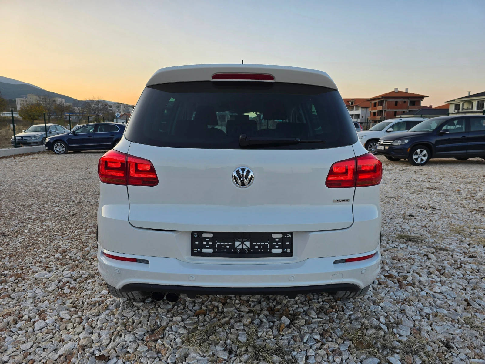 VW Tiguan 2.0TDI R-LINE /FACE/4-MOTION - изображение 3