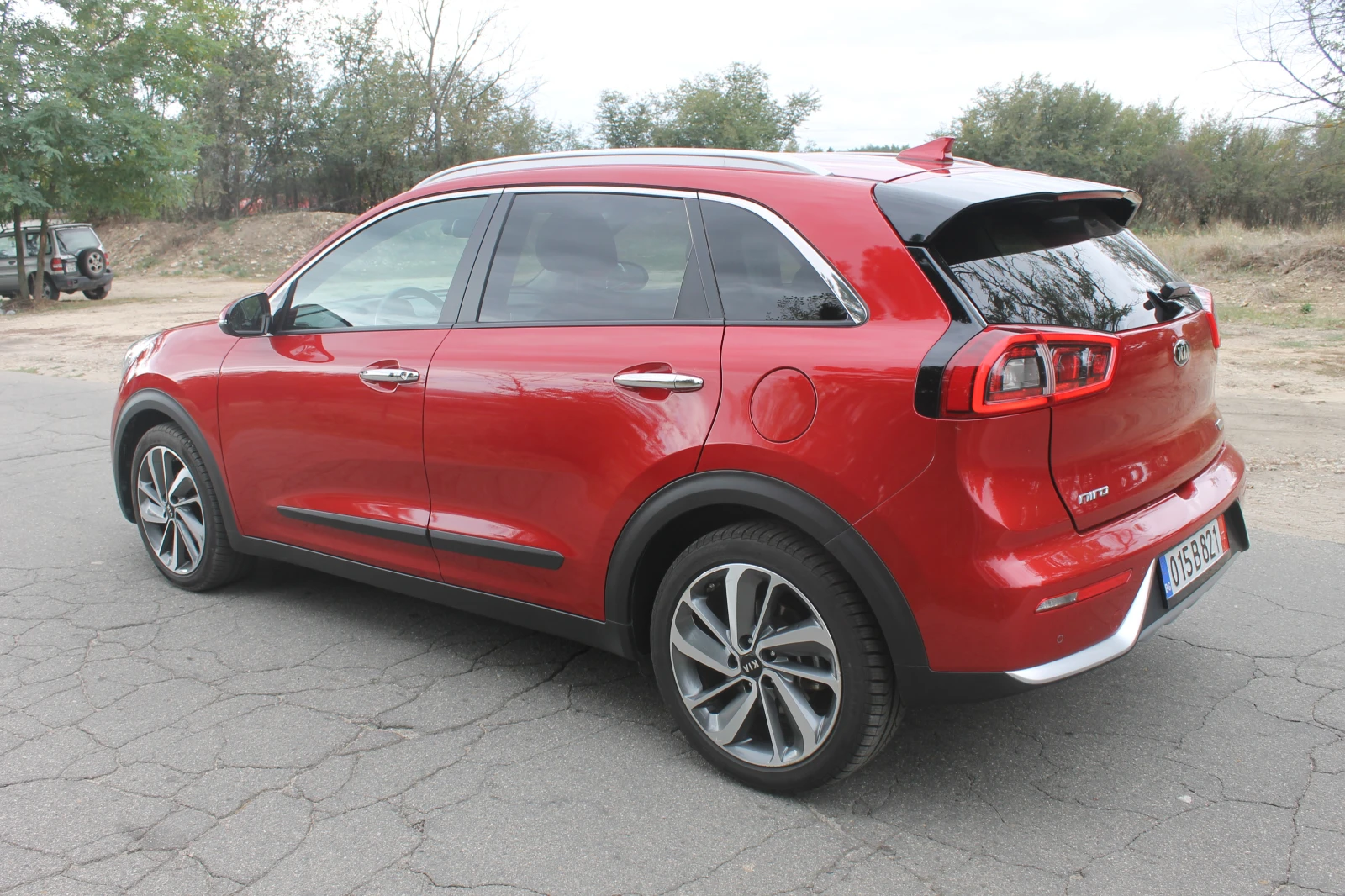Kia Niro 140000 км. ИТАЛИЯ, НОВ ВНОС, EVRO 6D - изображение 5