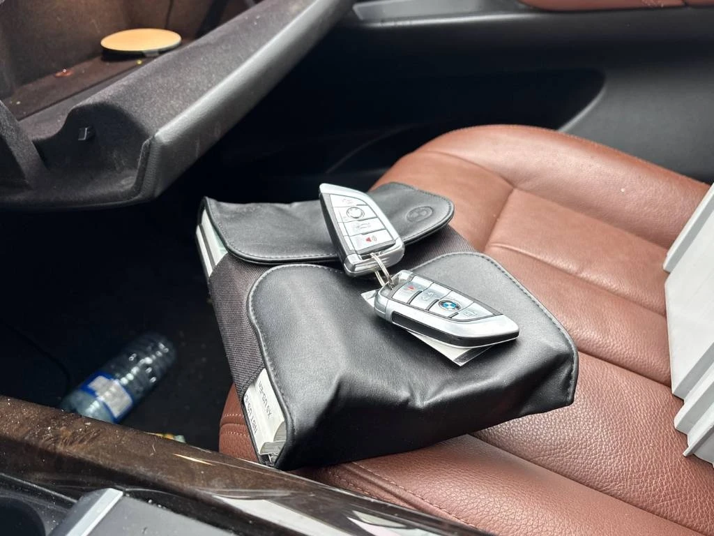 BMW X5 * xDrive35i * CARFAX * ��� ������������ ������ | Mobile.bg � ����������� 14