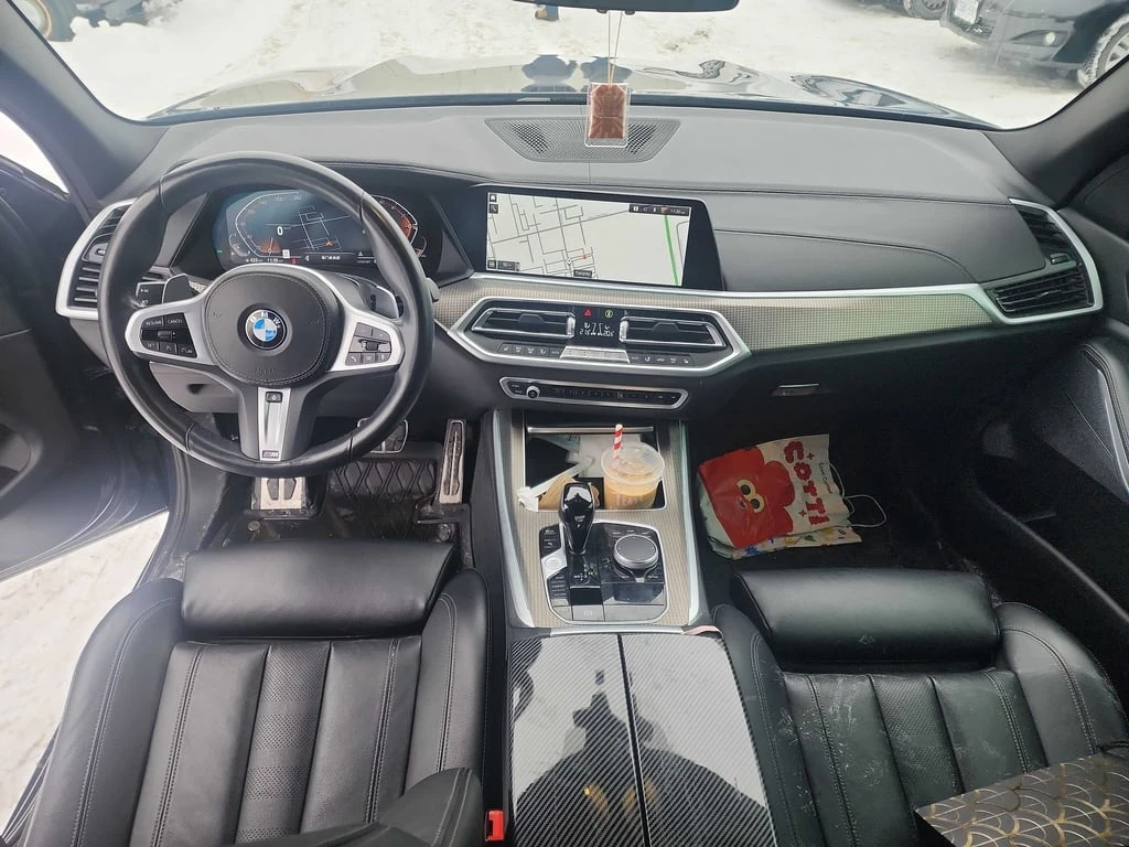 BMW X5 2022 xDrive40i M PACK * CARFAX * АВТОФИНАНСИРАНЕ - изображение 9