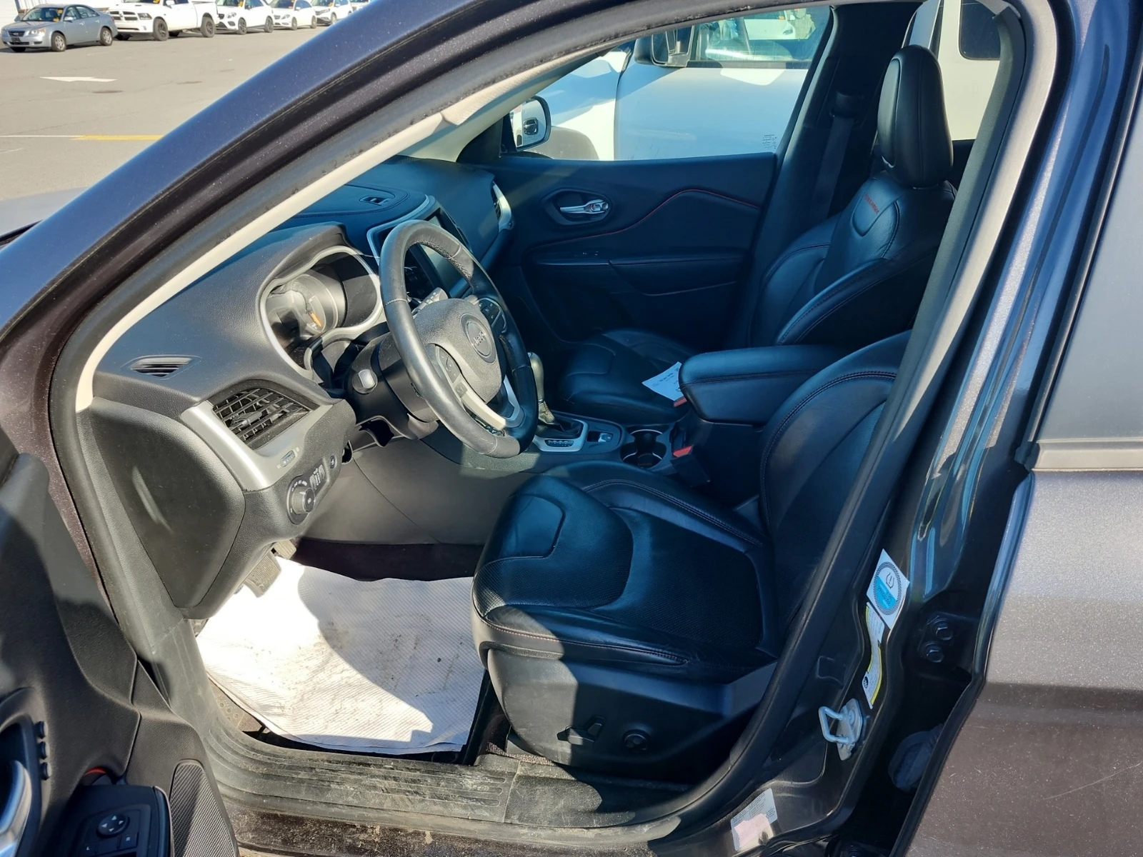 Jeep Cherokee TRAILHAWK * CARFAX*  - изображение 7