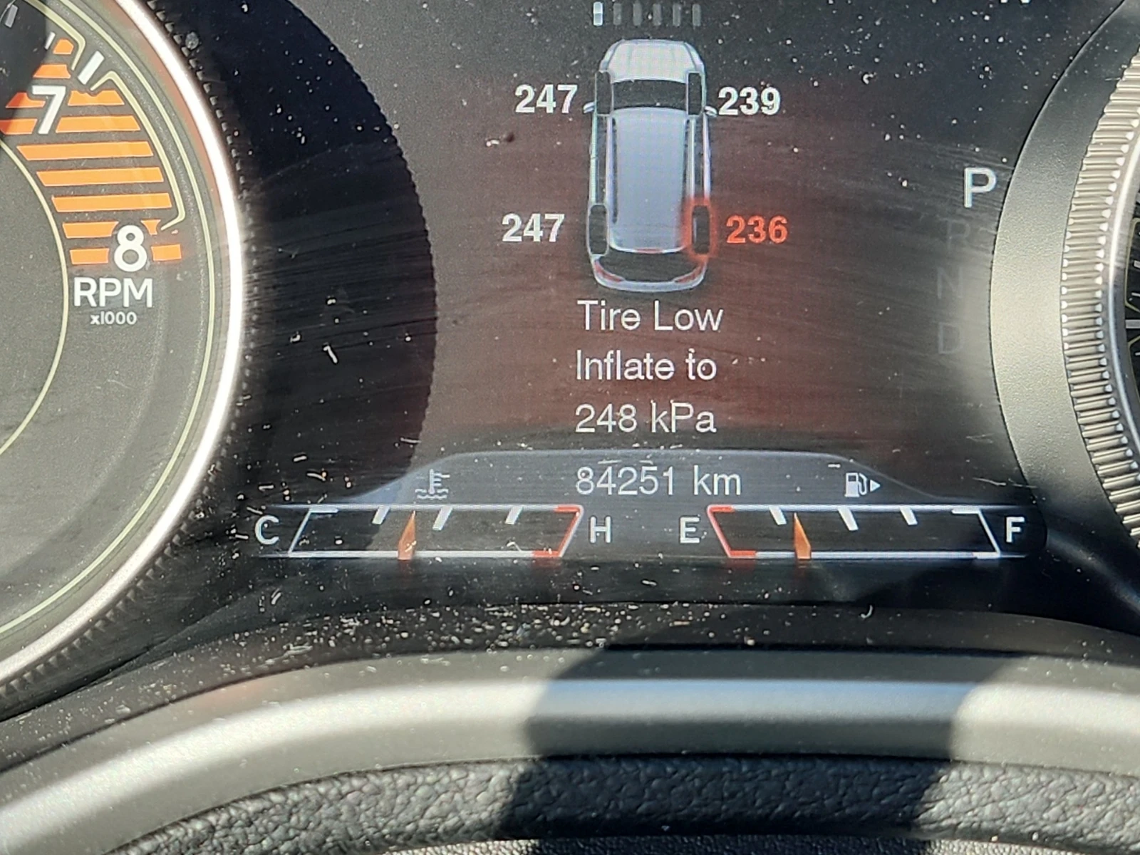 Jeep Cherokee TRAILHAWK * CARFAX* , снимка 14 - Автомобили и джипове - 53722760