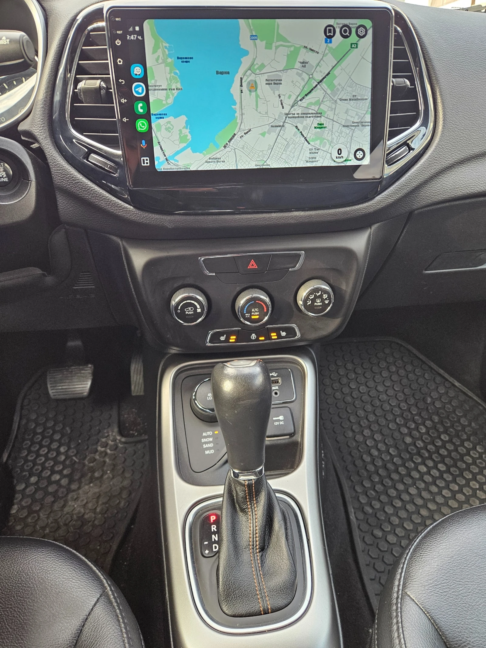 Jeep Compass 2.4L LATITUDE, снимка 9 - Автомобили и джипове - 54179263