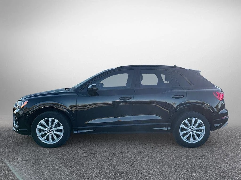 Audi Q3 quattro* Komfort* 40TFSI* ����������* (���� �� ��) | Mobile.bg � ����������� 4