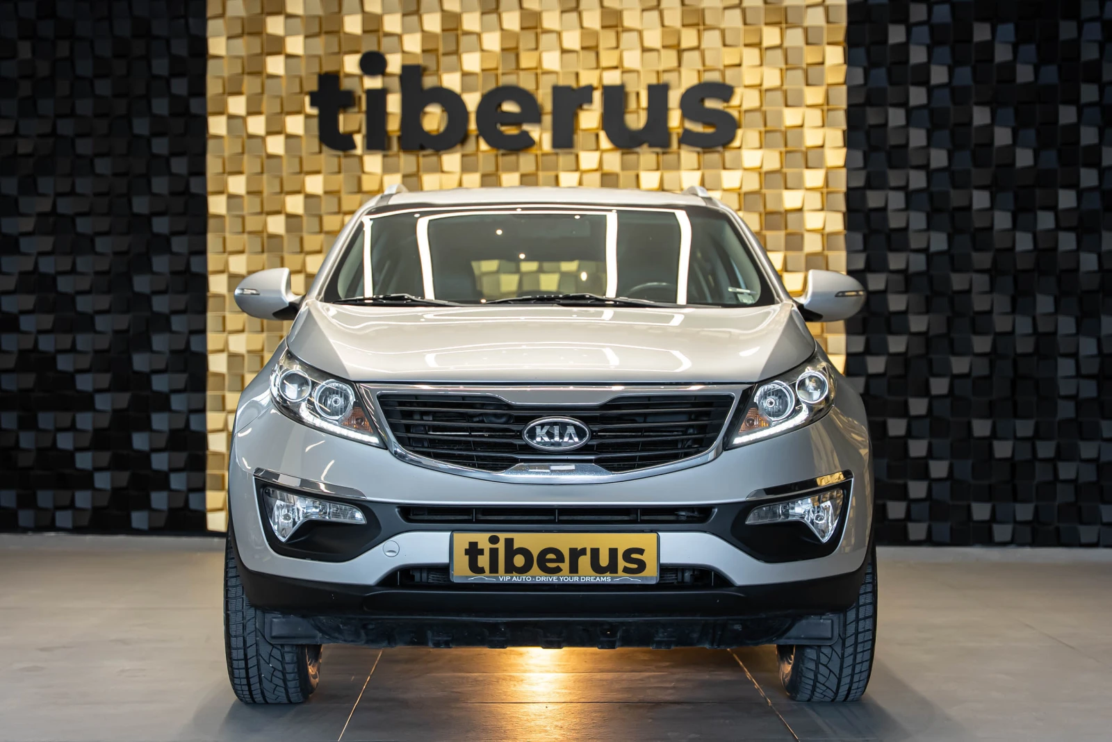 Kia Sportage, снимка 3 - Автомобили и джипове - 54287178