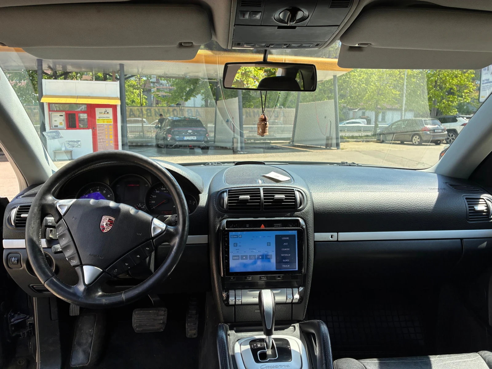Porsche Cayenne TURBO, снимка 10 - Автомобили и джипове - 54425943