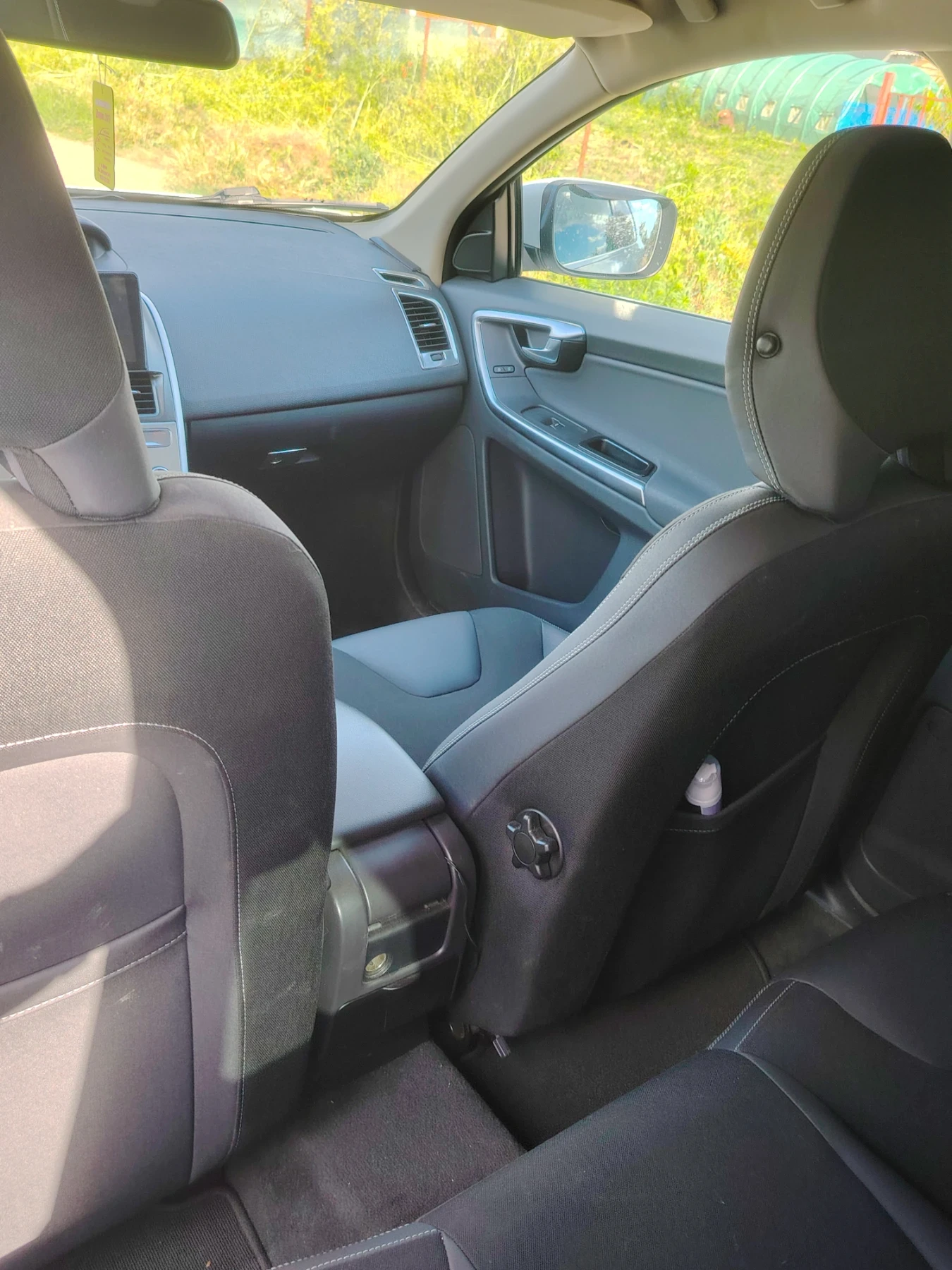 Volvo XC60, снимка 10 - Автомобили и джипове - 54932123