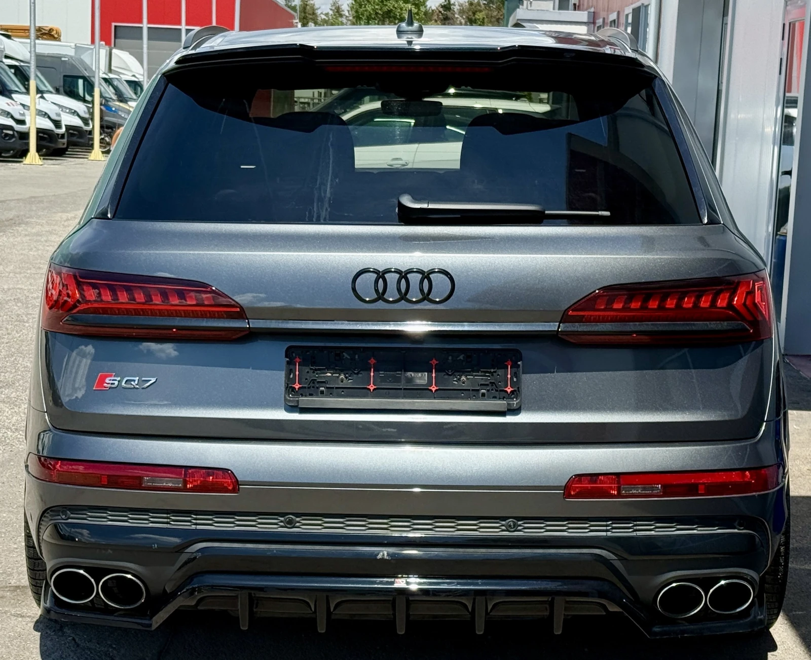 Audi SQ7 V8 TDI quattro 360градуса Завиващ заден мост, снимка 4 - Автомобили и джипове - 55057452