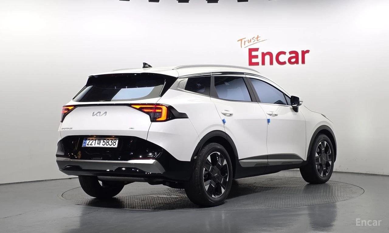 Kia Sportage Hybrid| NOVELS| DIST| ОБДУХ| ЕЛ.СЕДАЛКИ| ПОДГРЕВ, снимка 2 - Автомобили и джипове - 55902401