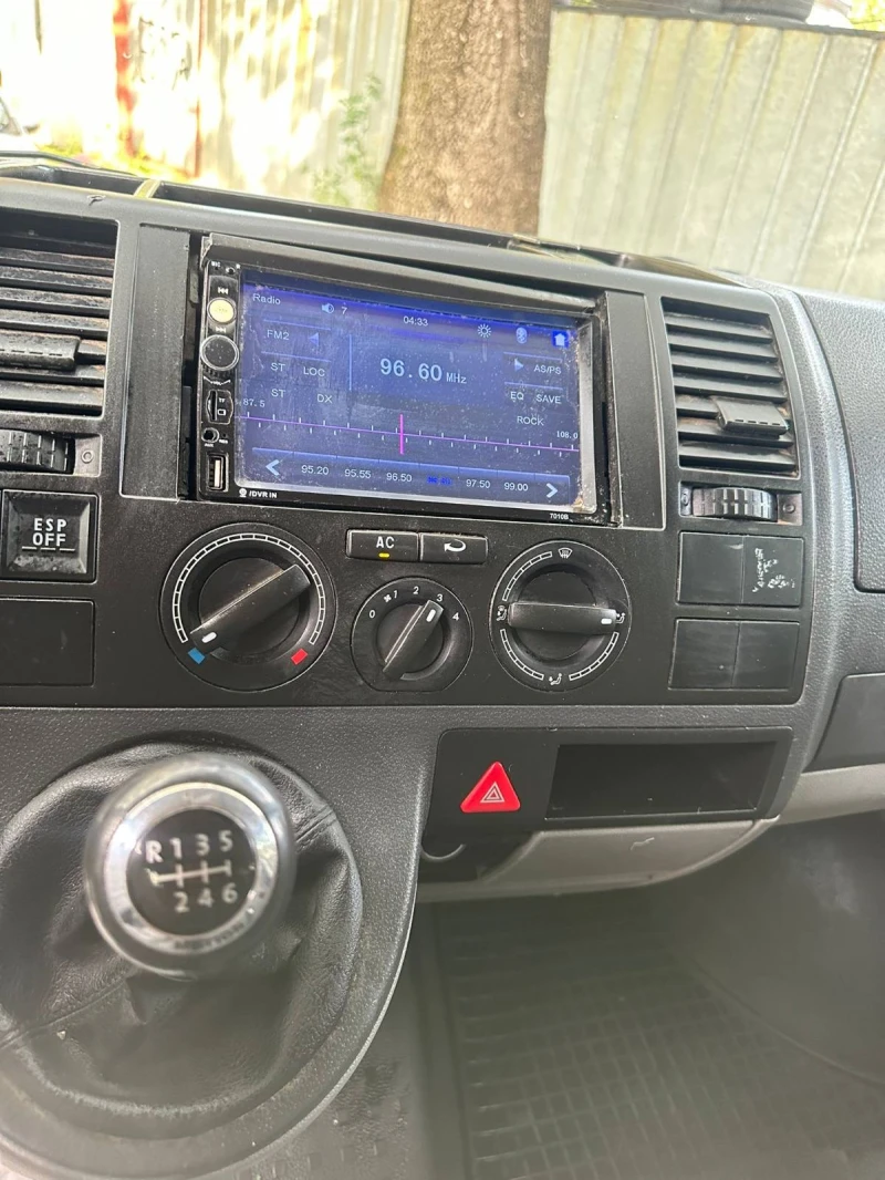 VW T5 2, 5 TDi 4motion, снимка 10 - Бусове и автобуси - 50967212