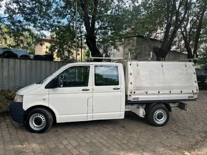 VW T5 2, 5 TDi 4motion, снимка 4 - Бусове и автобуси - 50967212