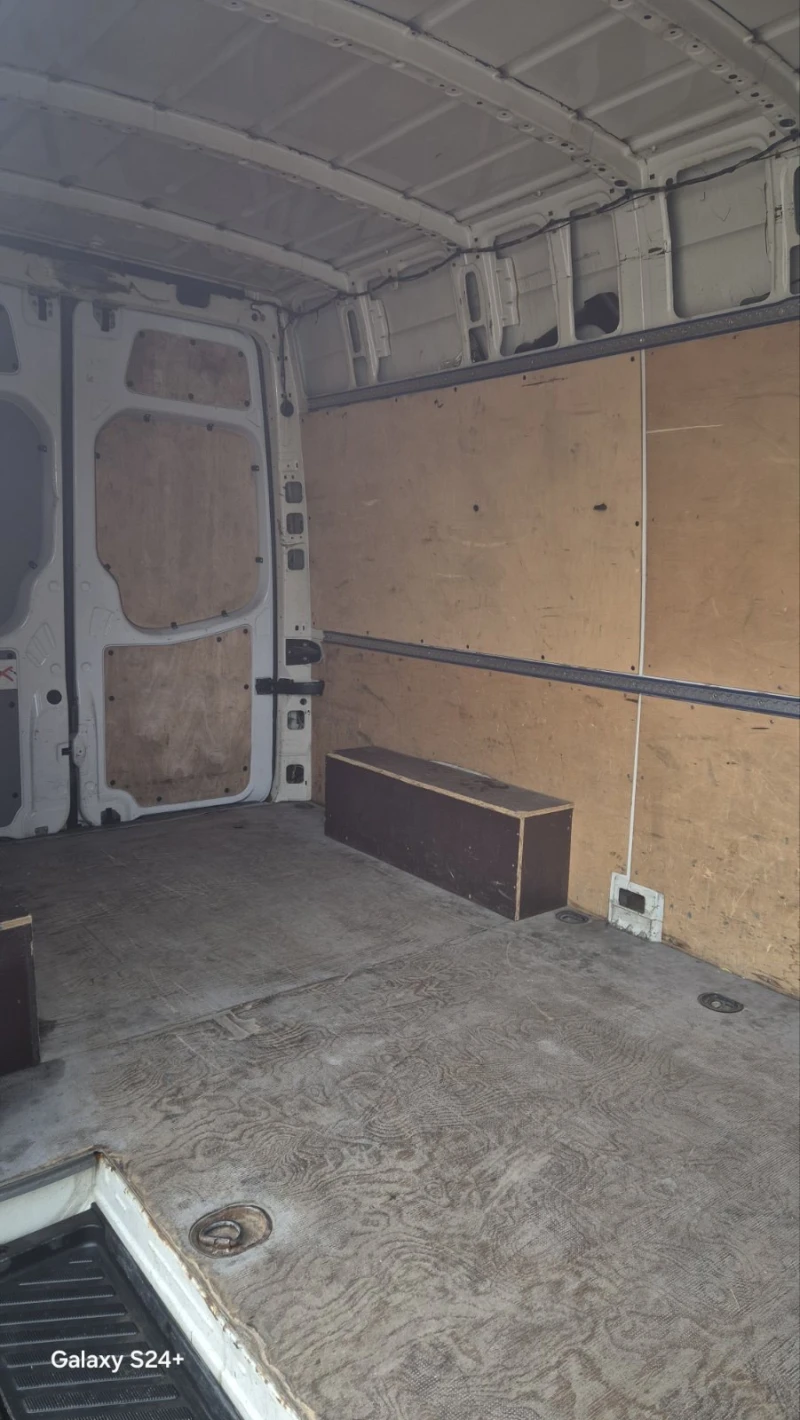 VW Crafter 2.5D, снимка 10 - Бусове и автобуси - 52550863