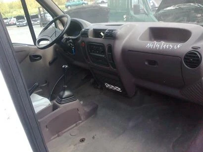 Renault Master 2.5 D, снимка 5 - Бусове и автобуси - 8237661