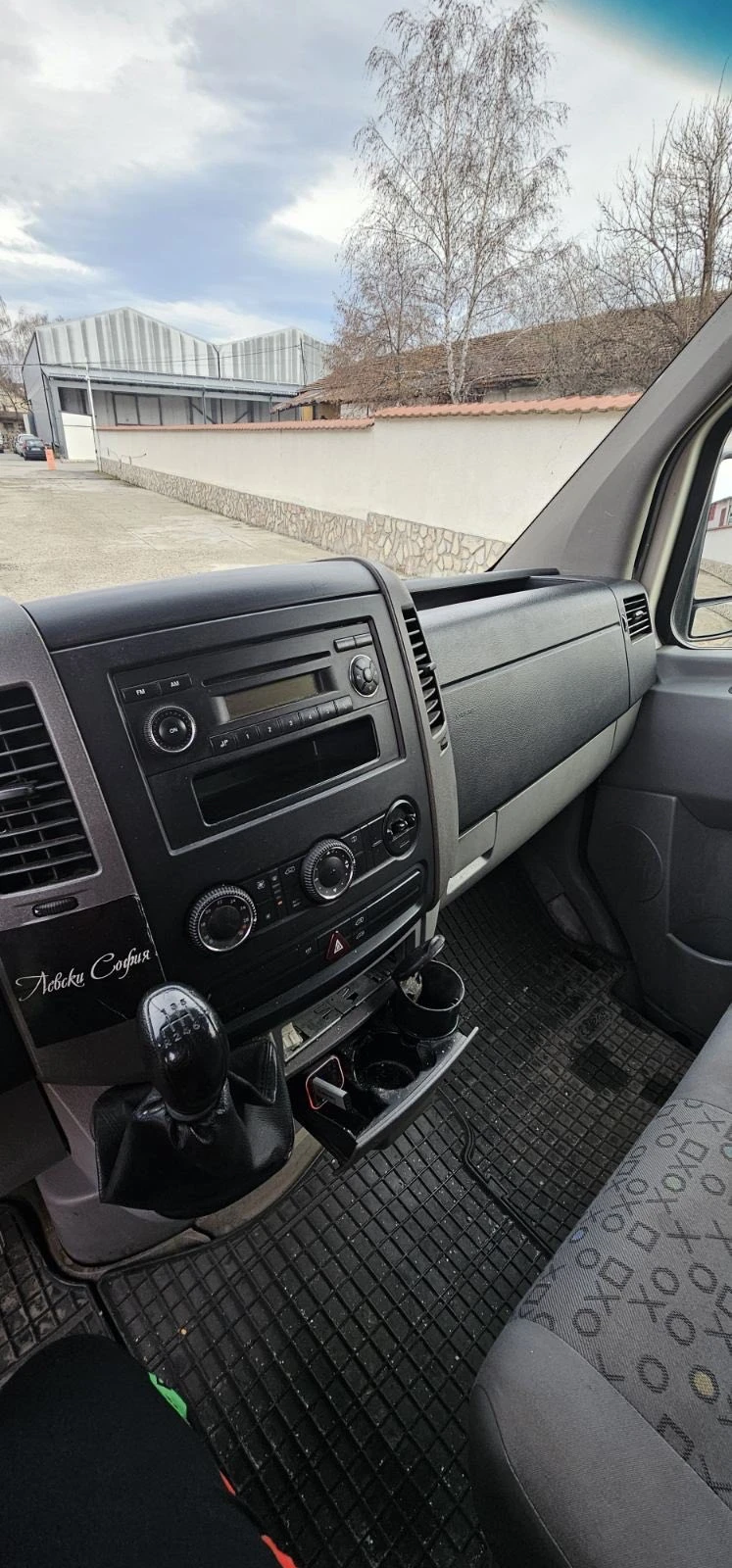 VW Crafter 2.5D, снимка 13 - Бусове и автобуси - 52550863