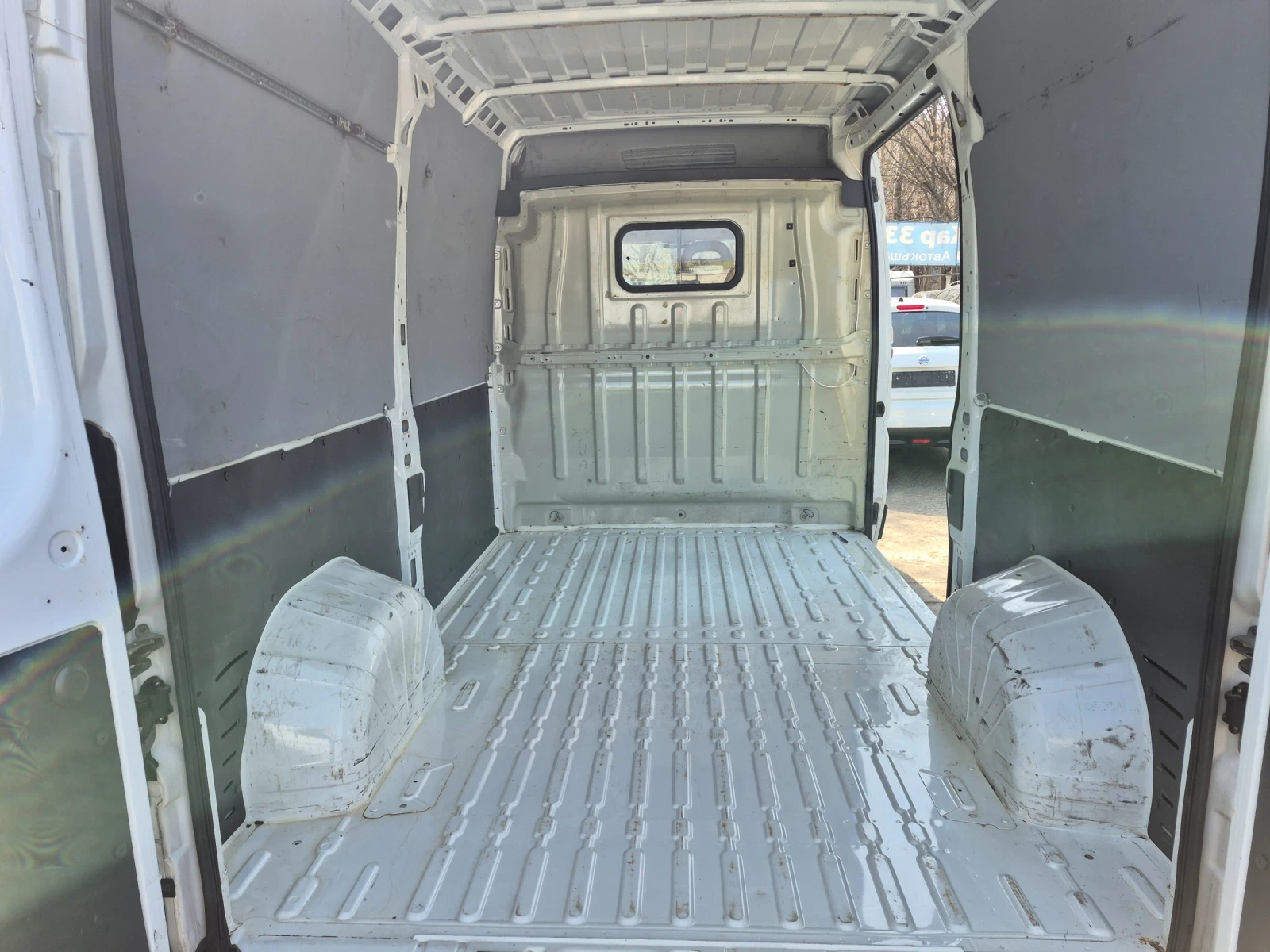 Peugeot Boxer КАТО НОВ, снимка 17 - Бусове и автобуси - 53972557