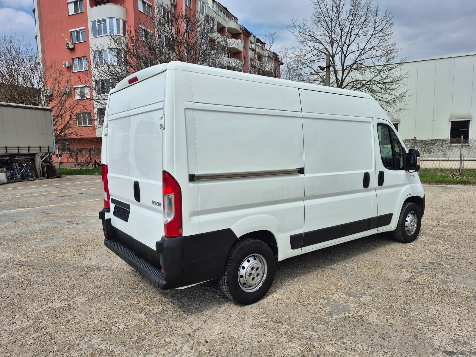 Peugeot Boxer КАТО НОВ, снимка 5 - Бусове и автобуси - 53972557