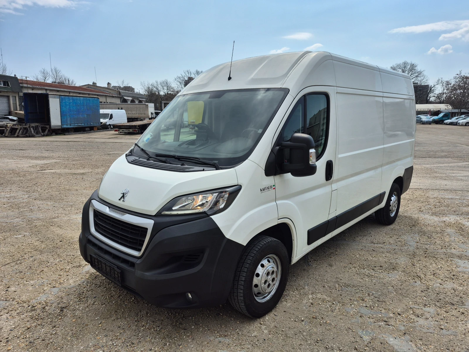 Peugeot Boxer КАТО НОВ, снимка 2 - Бусове и автобуси - 53972557