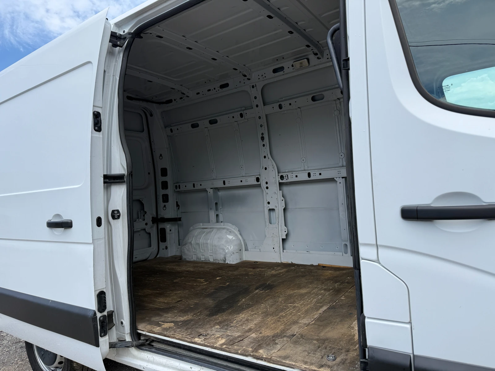Renault Master 2.3CDTI-LED-NAVI-6CK-CAR PLAY, снимка 13 - Бусове и автобуси - 54944402