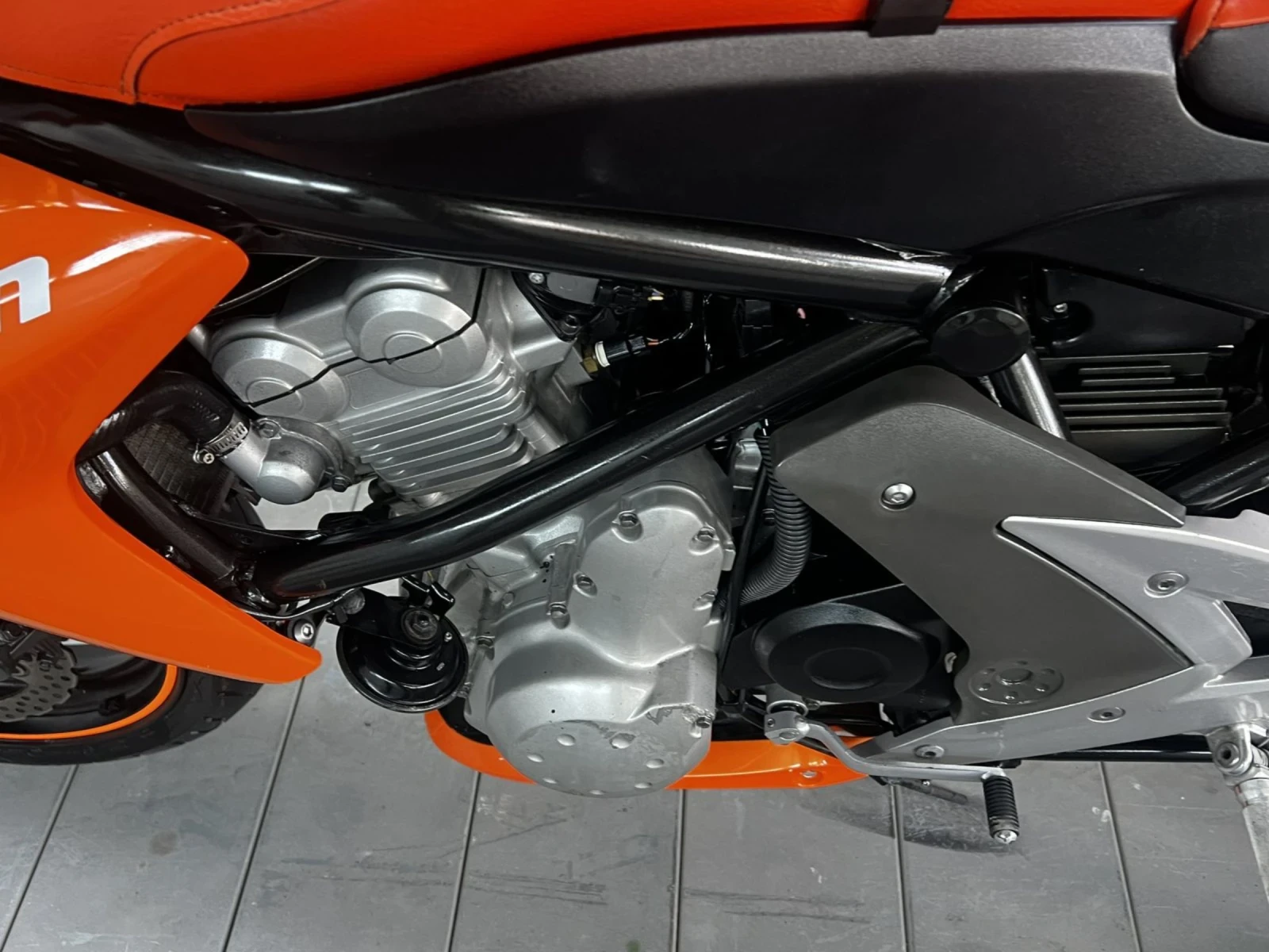 Kawasaki ER  - изображение 10