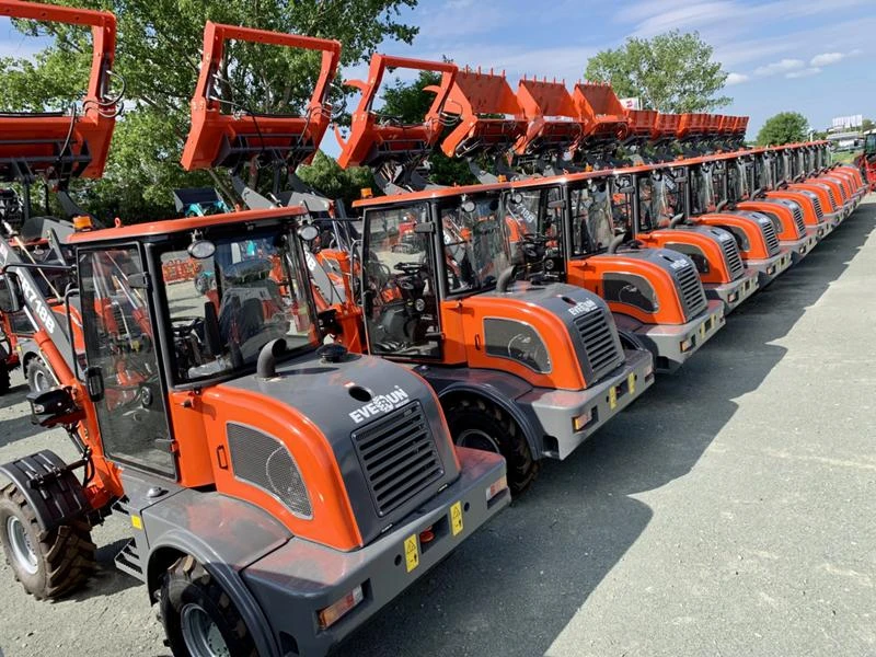 Мини челни товарачи Kubota EVERUN - 716 В - изображение 4