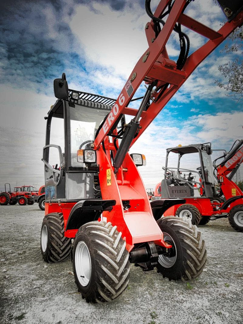 Мини челни товарачи Kubota EVERUN - 716 В, снимка 17 - Индустриална техника - 43847494