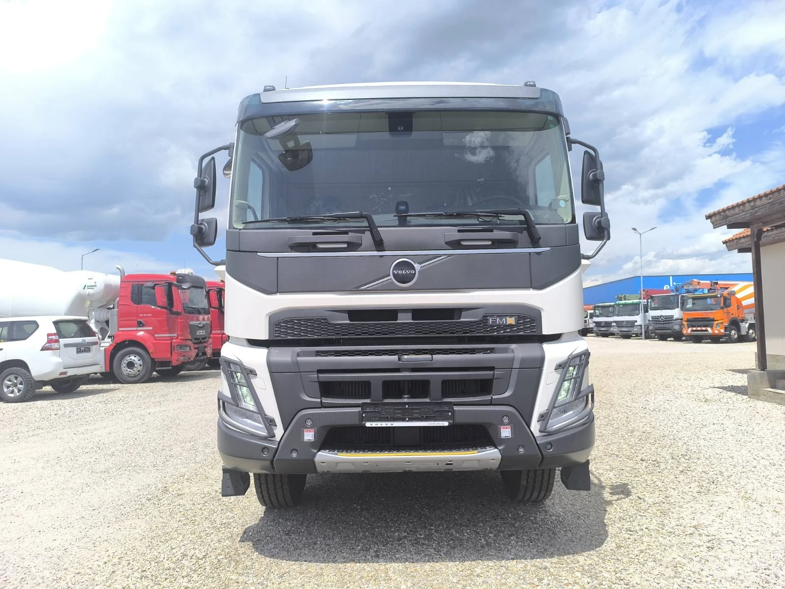 Бетон миксер Volvo  FMX 430 STETTER 10M3 ФАБРИЧНО НОВ, снимка 2 - Индустриална техника - 54519710