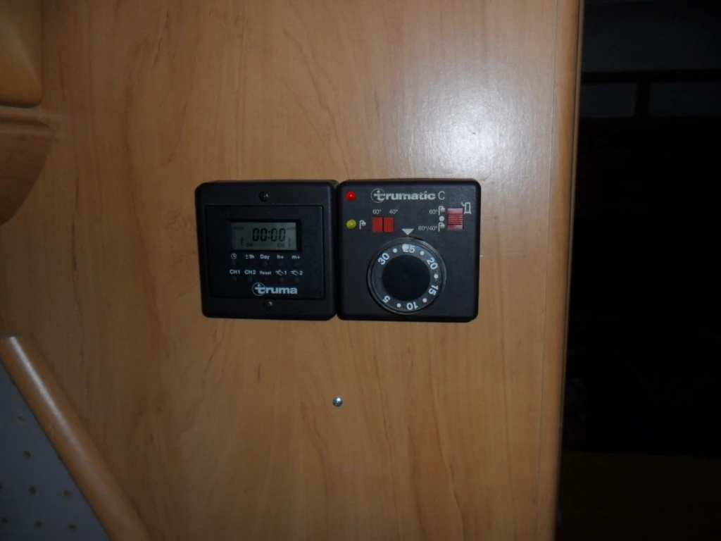  HYMER / ERIBA 4X4 FIAT 2.8JTD | Mobile.bg   11