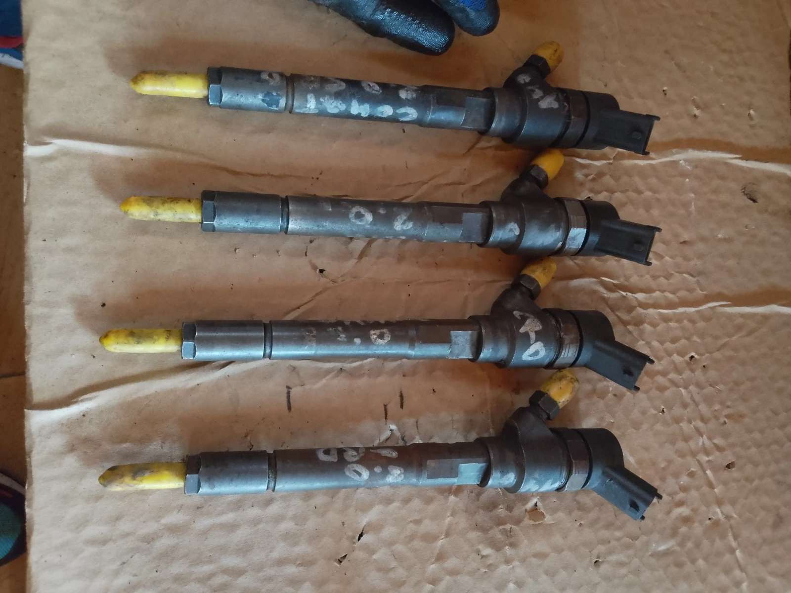 0445110258      2.0crd 33800-27400 | Mobile.bg   1