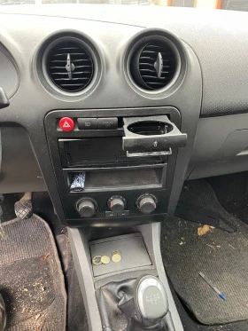 Seat Ibiza 1.2 12V - BXV, снимка 9