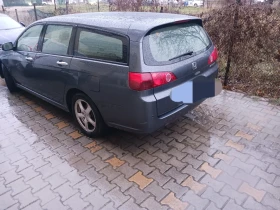 Honda Accord Комби, снимка 4