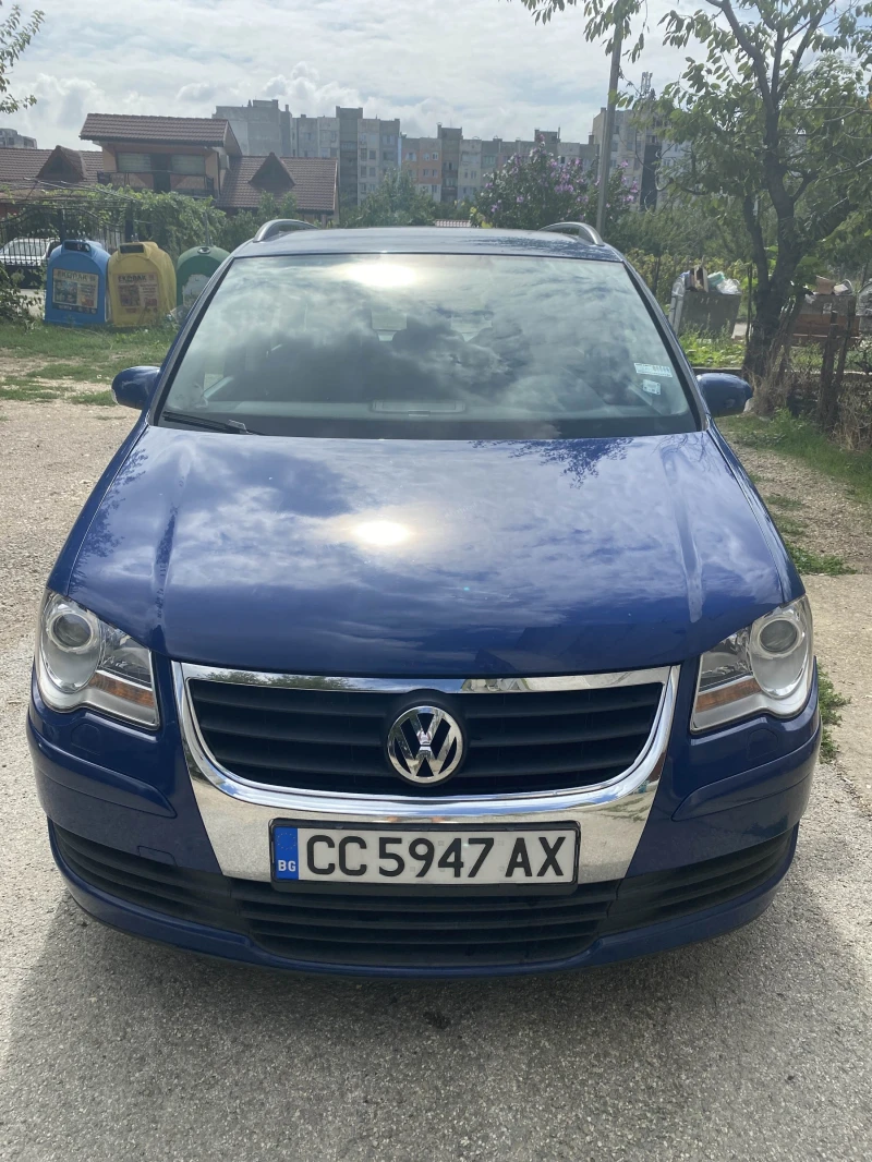 VW Touran 1.9 TDI, снимка 1 - Автомобили и джипове - 47470636