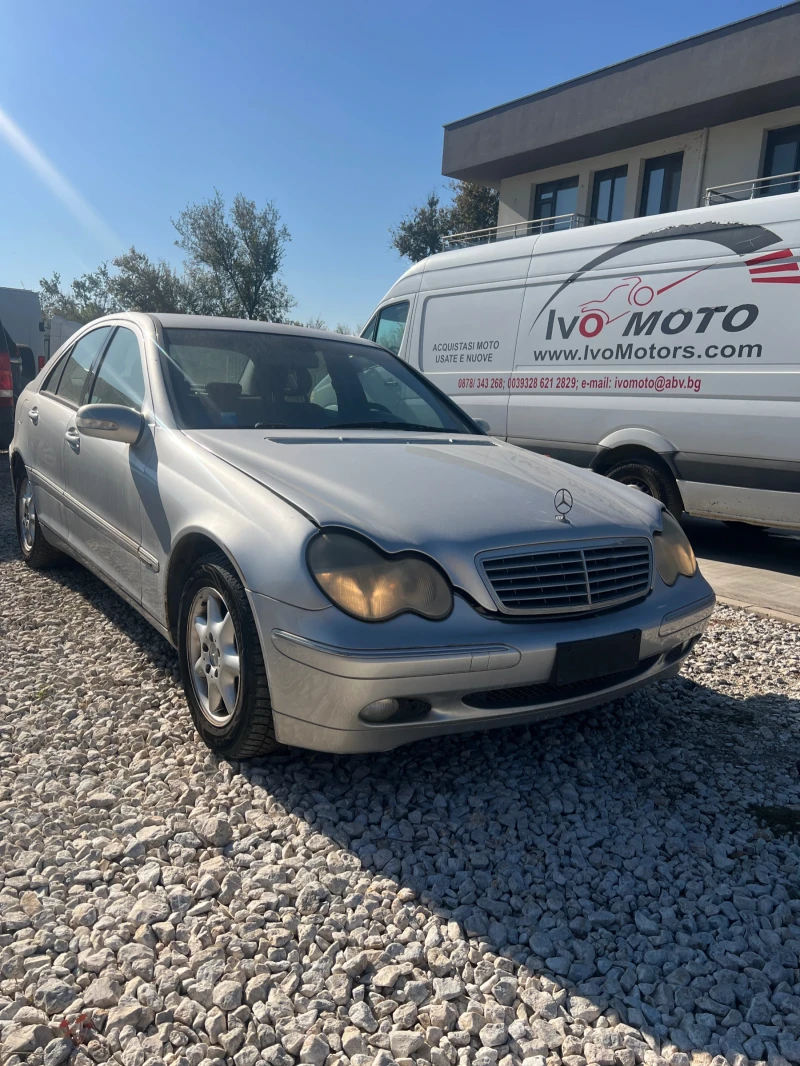 Mercedes-Benz C 200 Kompresor , снимка 2 - Автомобили и джипове - 47724733