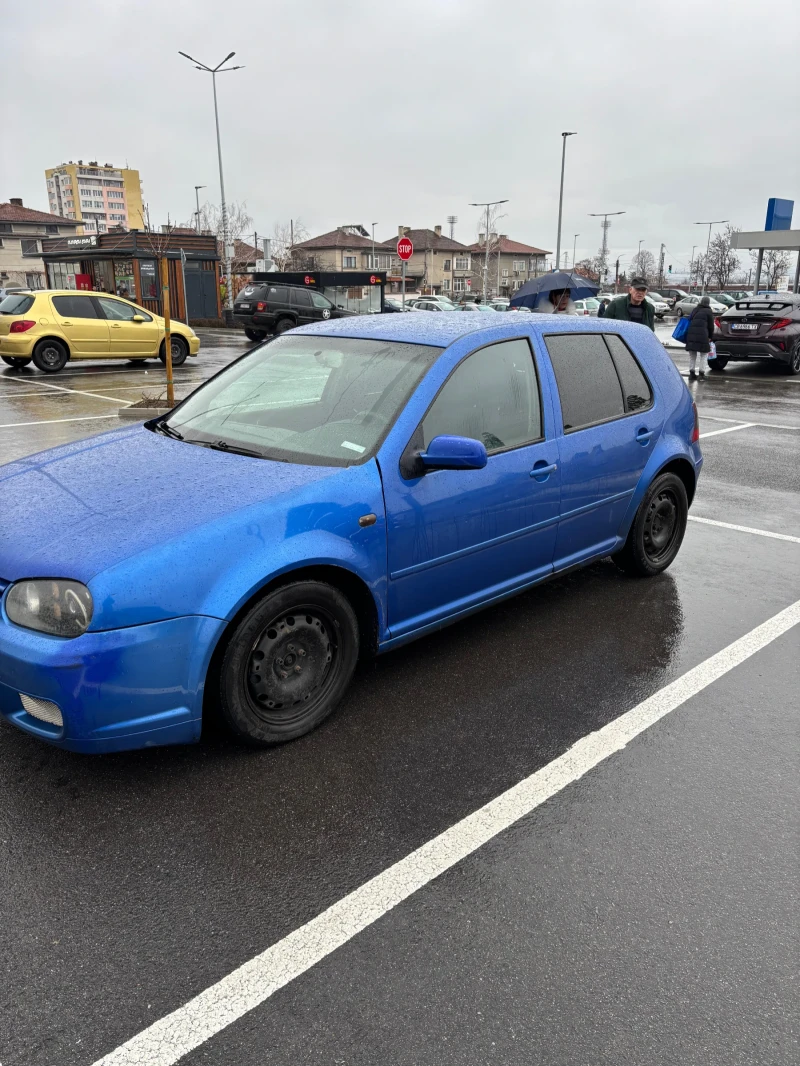 VW Golf, снимка 2 - Автомобили и джипове - 48748314