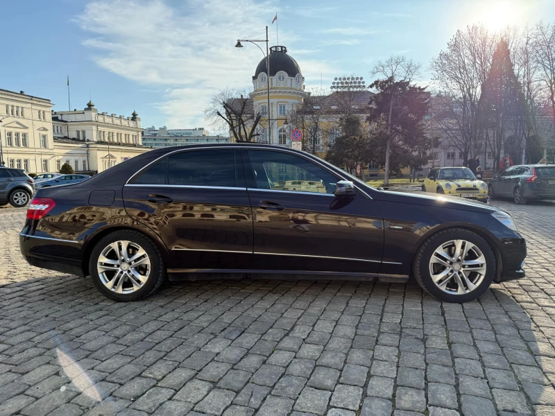 Mercedes-Benz E 250, снимка 3 - Автомобили и джипове - 48827708